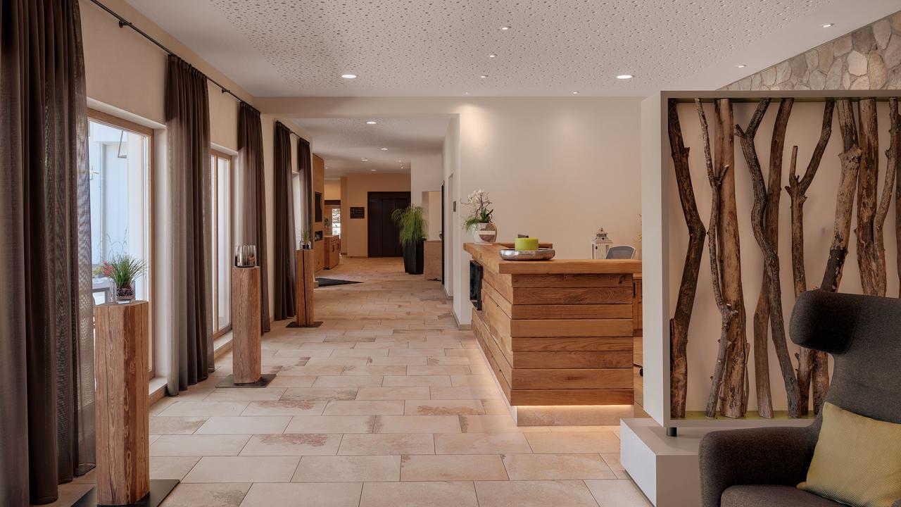 Gasthaus Forster Am See - Eching Bei Landshut Buitenkant foto